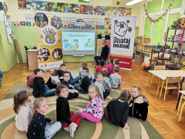 LAS TLEN PRODUKUJE... cz.1