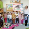 Rodzice czytają dzieciom